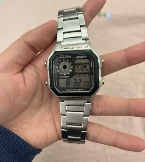卡西欧Casio 学生自用方块手表 毕业后...