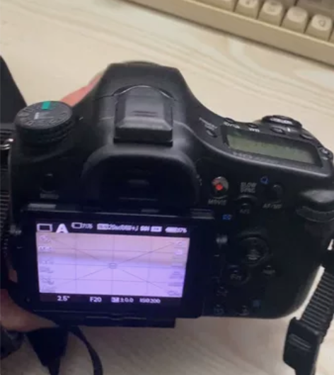 索尼A77相机 索尼A77套机（含18-5...