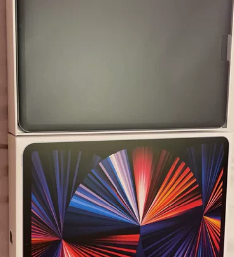 iPad Pro 2021 12.9寸 几...