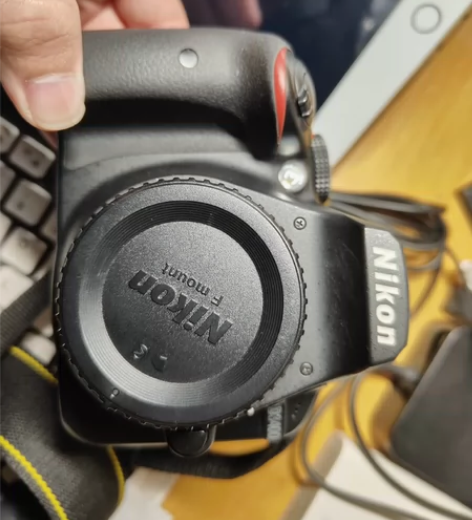 转让闲置：单反利器，练手经典相机尼康D 9...