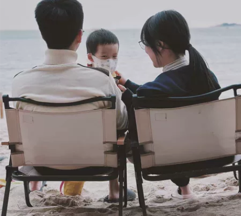 纯手工代画全家福彩铅！ 让每一张照片更有纪...