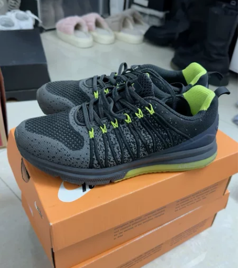 需要搬家了，闲置鞋子太多了，忍痛割爱出，都...
