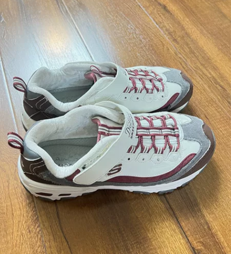 斯凯奇女大童鞋 38码 穿过痕迹  追求完...