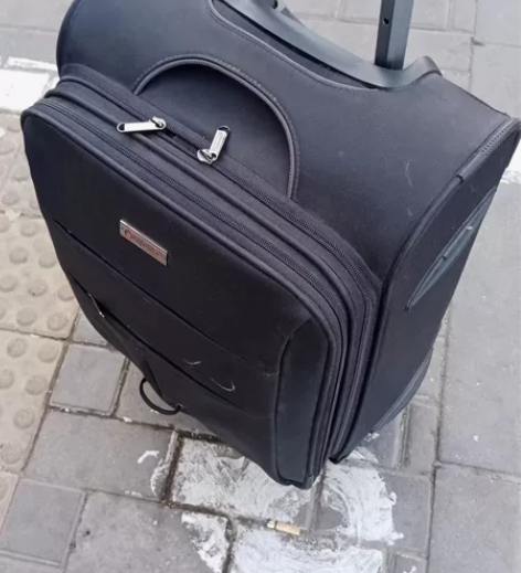 闲置箱子，有需要的可以联系 感兴趣的话点“...