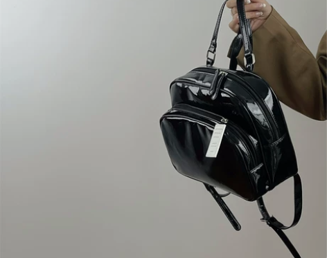 jennie同款亮面包包女2023新款可爱...