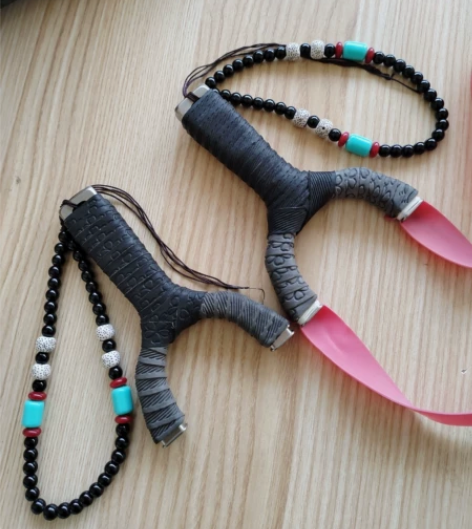 全新304不锈钢一体式直板扁皮弹弓户外竞技...