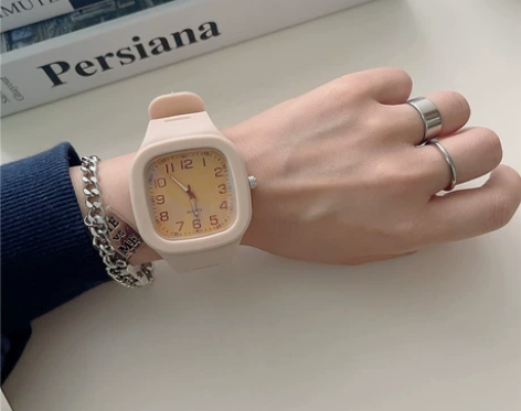 电子手表女款初高中学生显白ins风，全新，...