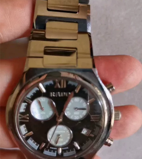 男式手表 九成新 无任何质量问题 低价转让