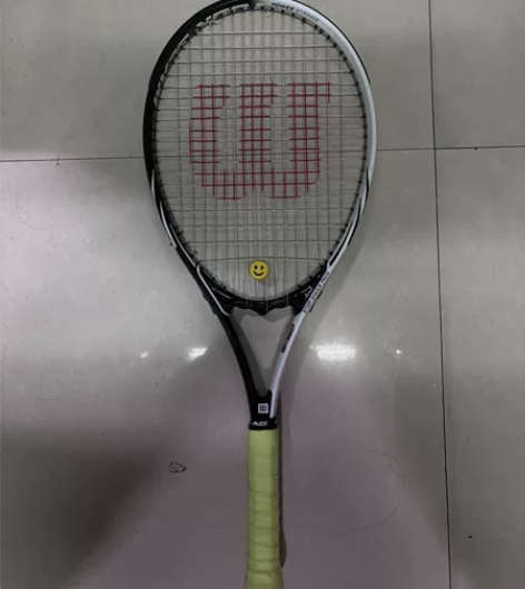 威尔胜网球拍 脑抽了买回来完全没用过等个有...
