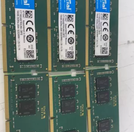 镁光Crucial英睿达16G/8  DD...