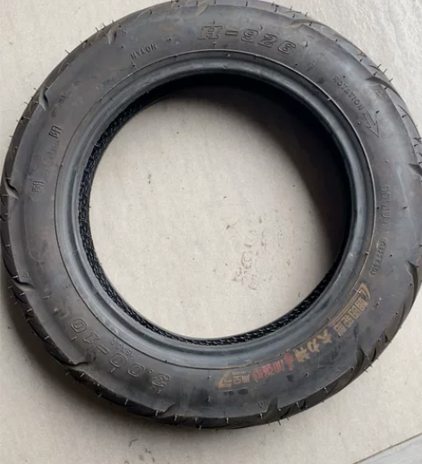 朝阳大力神轮胎，升级换下来的。 感兴趣的话...