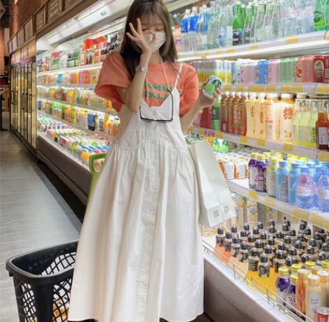 韩国夏日美好~可爱元气背带裙A字大摆裙白色...