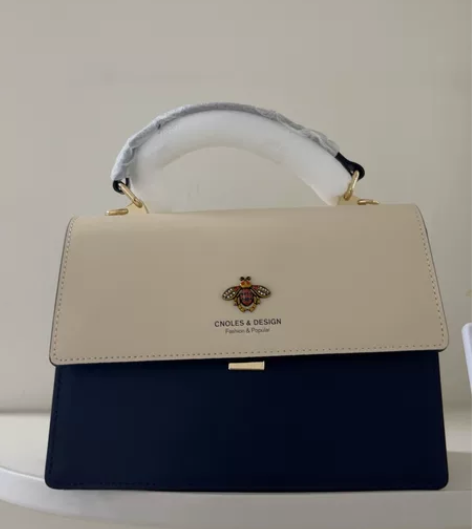 蔻一包包cnoles,全新没有用过。 感兴...