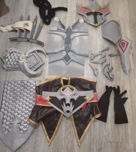 王者荣耀COS。干将莫邪久胜战神。自己做的...