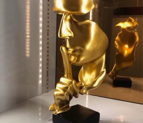 【全新未拆封！】沉默是金客厅桌面酒柜装饰品...