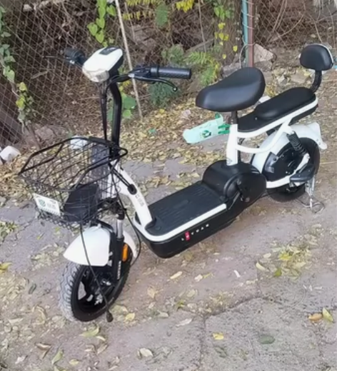 已被预定。自用电动车，购买于23年7月，有...