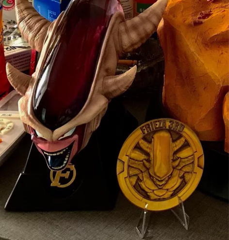 st弗利萨第三形态 吐舌头头底座，原厂包装...