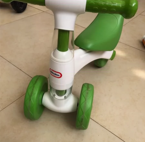 小泰克滑行车，九成新 感兴趣的话点“我想要...