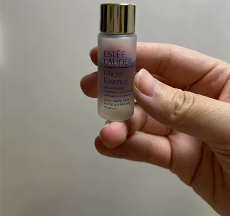 雅诗兰黛原生液精华水小样全新 买正品赠送的...