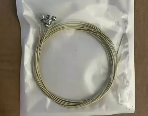 #吉他 #初学者入门吉他 吉他琴弦一包六根...