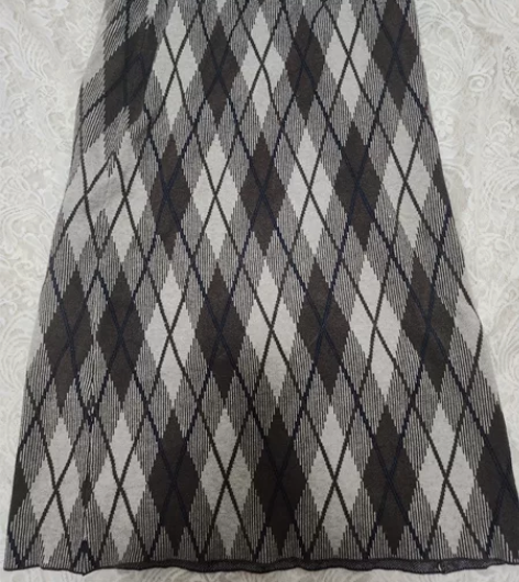 针织半身裙女秋冬新款高腰显瘦咖色毛线松紧腰...