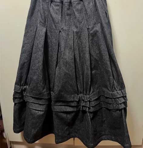 公主裙，质量非常好，只试穿过一次，线下买的...