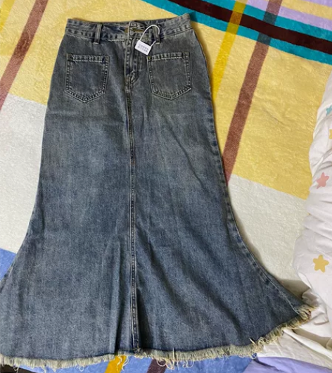 全新鱼尾裙！防伪扣，包装都在 扣眼没剪爽快...