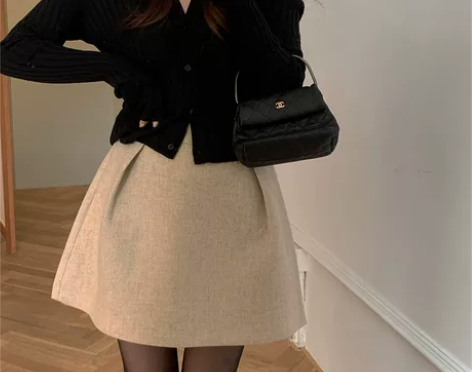 法式复古蓬蓬短裙2023秋冬大码黑色小个子...