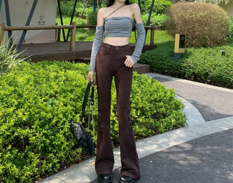 秋冬季弹力咖色高腰微喇牛仔裤女棕色喇叭裤马...