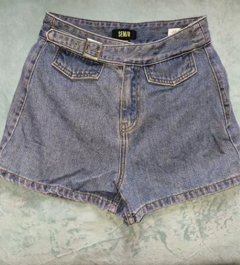 短裤8元一条 感兴趣的话点“我想要”和我私...