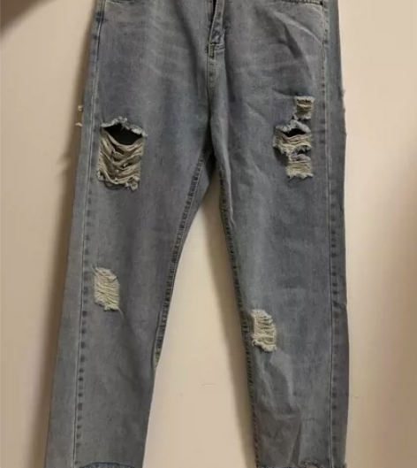 全新破洞牛仔裤 xl 九分裤 一次未穿 ...