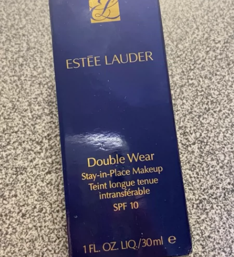 雅诗兰黛dw粉底液 色号1W0 全新 保真...