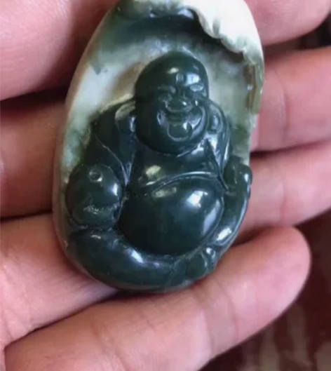 河磨玉留皮巧雕弥勒重33.9克！早起放漏了...