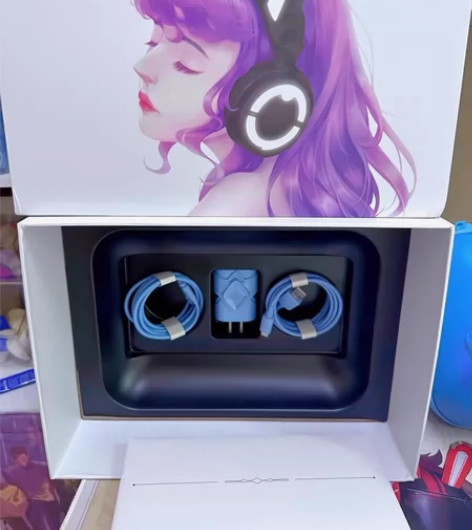 妖舞耳机四代 配件齐全 蓝牙特别好使 前男...