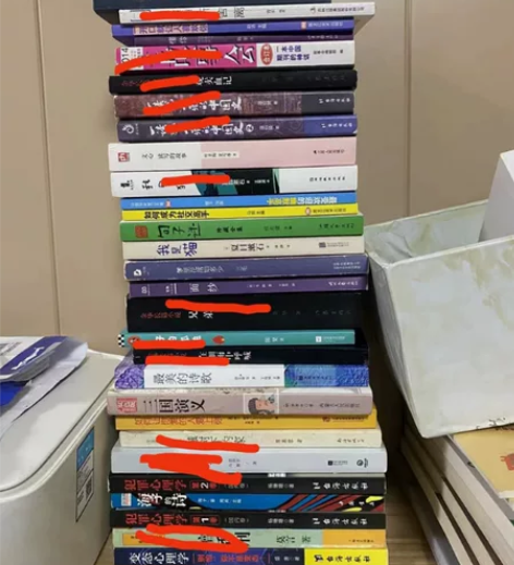 各种书籍，诗歌，小说，散文，历史，都是以前...