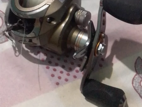 海明威水滴轮便宜出。喜欢下单。 感兴趣的话...