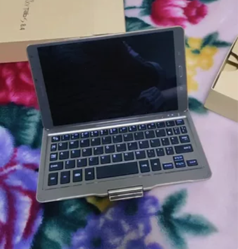 三星平板，GALAXY tab 8.4。带...