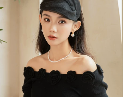 5869时尚优雅洋气半帽女士春秋季新款出游...