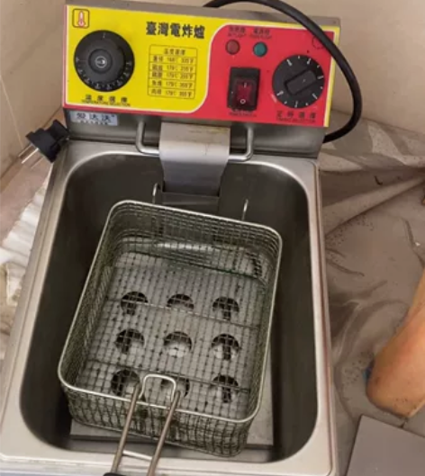 商用电炸炉油炸锅炸土豆恒温油炸机台式炸鸡排...