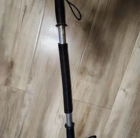 臂力器，20元 感兴趣的话点“我想要”和我...