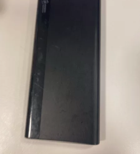 华为22.5w快充版充电宝 用了一段时间了...