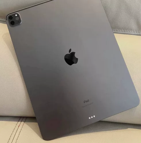 佛系女生自用打游戏，上班用不到了，送笔加键...