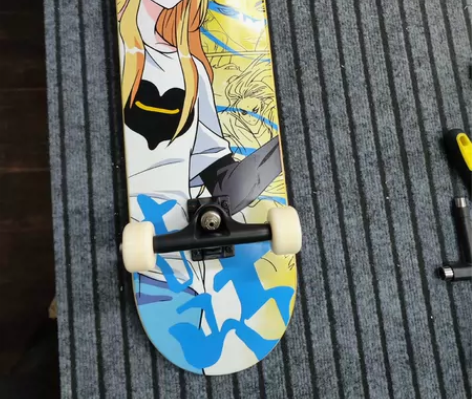 DBH 一人之下联名滑板 王震球，全新，本...