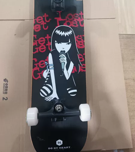 仓库特价清一批DBH滑板，原装正品，3.2...