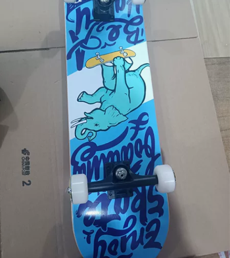 仓库特价清一批DBH滑板,原装正品,3.2...