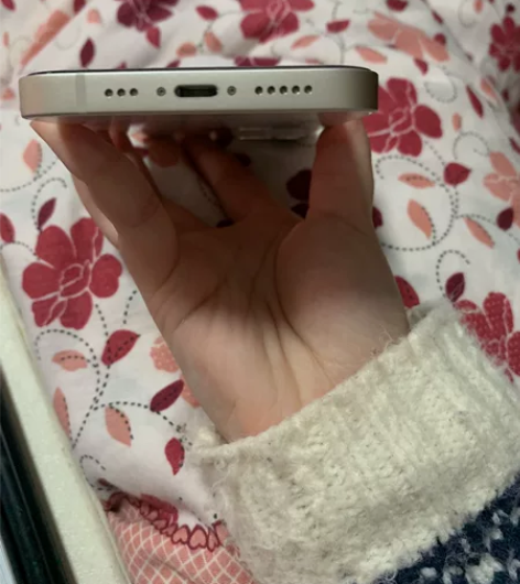 出苹果13 256g屏幕侧面无瑕疵 电池9...