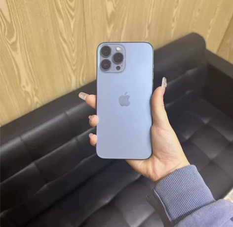 女生自用国行零售机iPhone13proM...