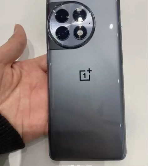 一加ace2pro16+512,2999购...