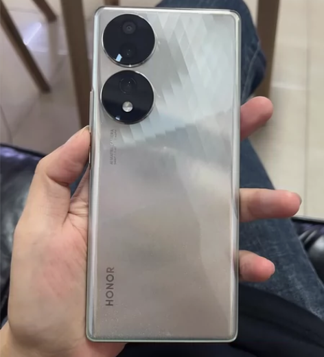 荣耀70 流光水晶12+256双卡 诚信为...