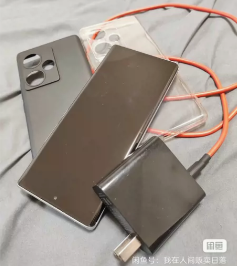 努比亚z50带原装充电器 12加256  ...